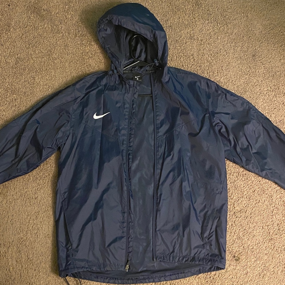 Nike Men's Dark Blue Windbreaker